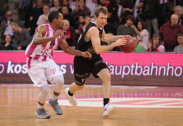 统而又具备 统而又具备